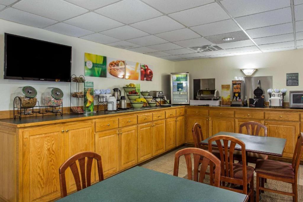 クオリティ イン サーフサイド マートル ビーチ Surfside Beach エクステリア 写真